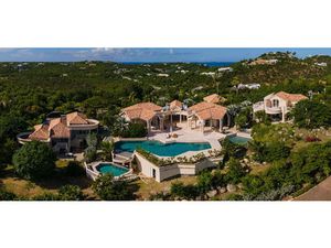 Vente villa 17 pièces 800 m² à Marigot (97150)  5 500 000 €