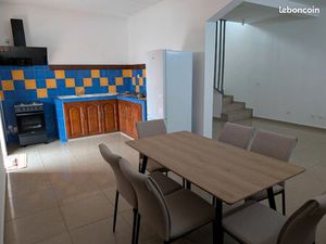 Location Saint Philippe F3 Meublée - Duplex | Spacieux (35m² Séjour) & Équipé