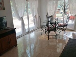 Petite maison à la campagne