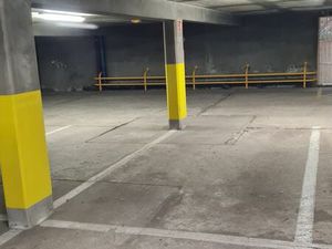 Place de parking couverte et sécurisée proche mairie Marcq en Baroeul