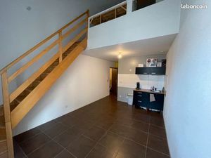 Loue appartement duplex