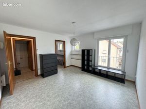 Studio 1 pièce 25 m²