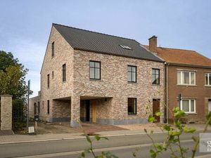 Maison à louer à Rijkhoven € 1.950 (LHI26) | Zimmo