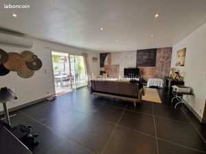 Villa 6 pièces 147 m²