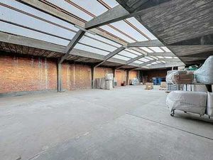 Entrepôt/espace de stockage (environ 530m²) à louer à Hoboke