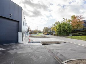 Bien professionnel à louer à Wavre € 2.200 (LHG88) | Zimmo