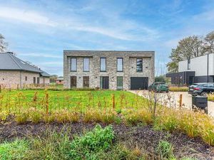 Maison à louer à Rijmenam € 2.500 (LHFI5) | Zimmo