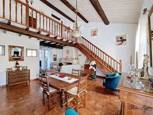 Prestigieux immeuble de rapport en vente à Sérignan  France