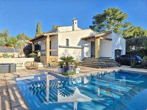 Location maison 2 pièces 150 m² à Sanary-sur-Mer (83110)