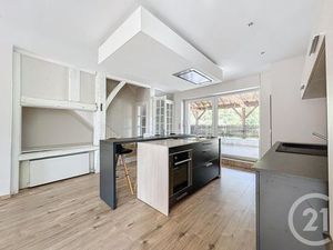 Appartement F5 à louer - 5 pièces - 92 50 m2 - Ste Suzanne - 25 - FRANCHE-COMTE