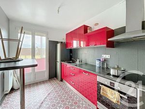 Appartement F4 à louer - 4 pièces - 77 59 m2 - Sochaux - 25 - FRANCHE-COMTE