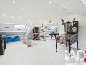 Vente maison 8 pièces 184 m² Vaires-sur-Marne (77360)