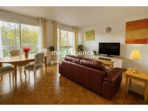 Vente appartement 3 pièces 82 m² à Epinay-sur-Seine (93800)  298 000 €