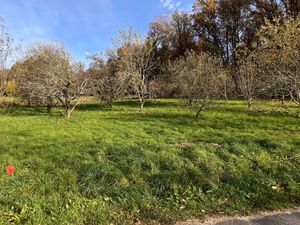 Vente terrain 2200 m² à Saint-clement (19700)  22 000 €