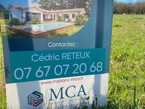 Vente terrain 600 m² à Montpellier-de-Médillan (17260)  56 000 €