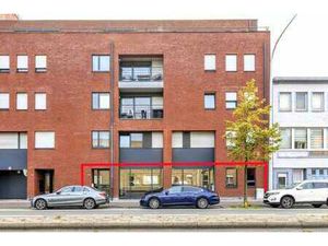 Espace commercial et de bureaux (220 m²) dans un emplacement