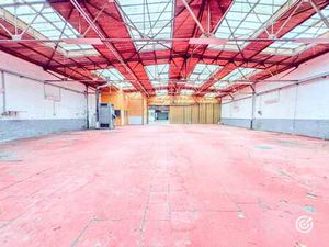 Saint-Guidon 81 - Commerce / Atelier de 1.350m² et terrain