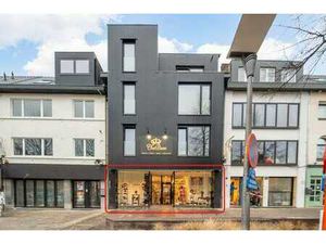 Propriété commerciale dans un emplacement privilégié au cœur