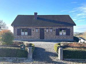 ? Charmante maison 4 façades à louer ?