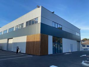 Local d'activité neuf