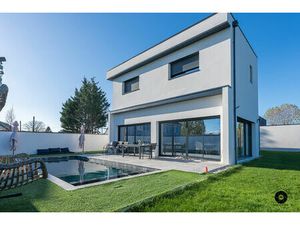 Maison à vendre / Brain Sur L'Authion  4 chambres  garage et piscine !
