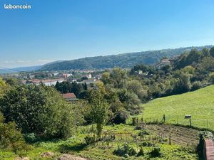 GIVORS secteur résidentiel - Maison de 100 M² - Jardin - Vue imprenable -