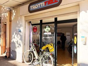 Local 50 M2- La Ciotat