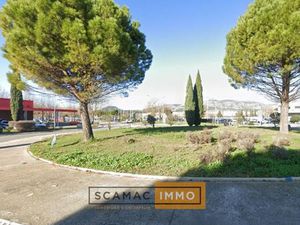 Local industriel 500 m²