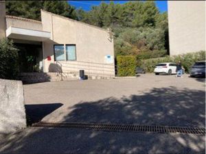 Bureau à louer dans centre médical pluridisciplinaire – Centre-ville