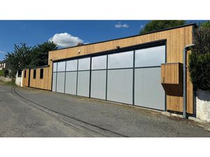 Vente locaux professionnels 220 m² à Abrest (03200)  172 000 €