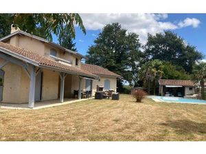 Location maison  m² T-5 à Pomarez  1 000 €