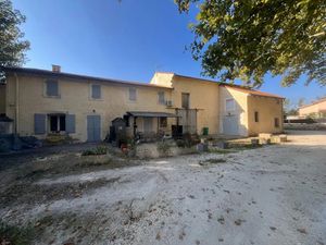 Vente immeuble 6 pièces 168 m² à Montfavet (84140)  550 000 €