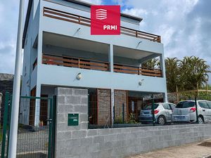 Vente immeuble 7 pièces 210 m² à Saint Benoit (97470)  415 000 €