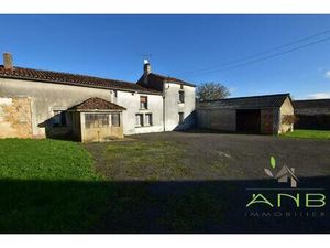 Maison à Rénover avec Grange Montbron - 16220 - Charente