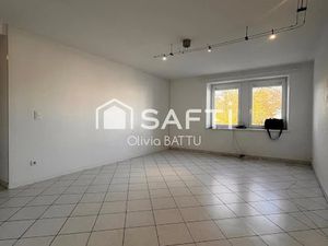 Vente immeuble 132 m² à Domèvre-sur-Avière (88390)  179 900 €
