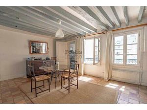 Paris 1er - Louvre-Rivoli  3 pièces  5e étage par ascenseur