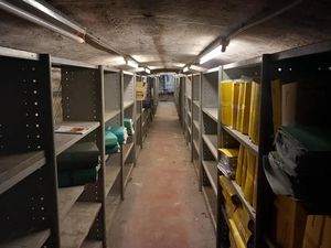 CAVE 70m² SECTEUR JARDIN PUBLIC