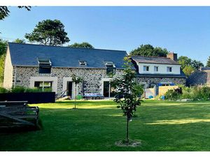 Charme de la pierre à Tréveneuc