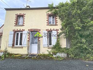 Maison de 59m2 sur deux niveaux commune d'Anzême