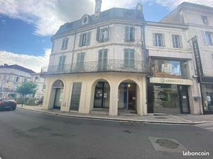 À vendre Immeuble de rapport Rentabilité 7 5% net