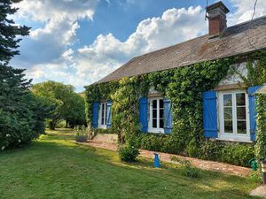 Maison de 80 m2 et dépendance sur parc de 4 200m2 -