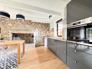 Maison en pierre 4 grandes chambres  terrain clos