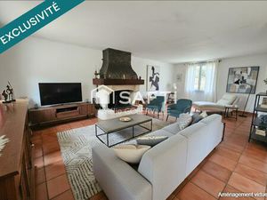 Maison de 157 m² pleine de charme dans un cadre verdoyant et paisible à Léognan - 4 chambr