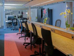 Location Bureaux et commerces à Nantes Île de Nantes (44000) : à louer / 135m² Nantes Île 