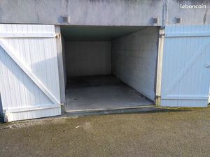 Garage/box 13 m2 quartier Dourjacq