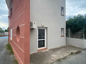 Local Cabestany 25 m2 en RDC + 1 place de Parking  conviendrait à profession libérale ou t