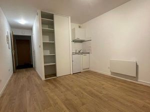 Studio résidence sécurisée parking