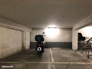 Parking Moto 75012 Michel Bizot / Picpus / Daumesnil / Decaen