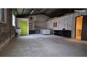 Immeuble 104 m² Pérenchies