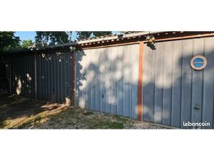 Garage fermé 13 25 m² – Le Plessis-Bouchard (95130)